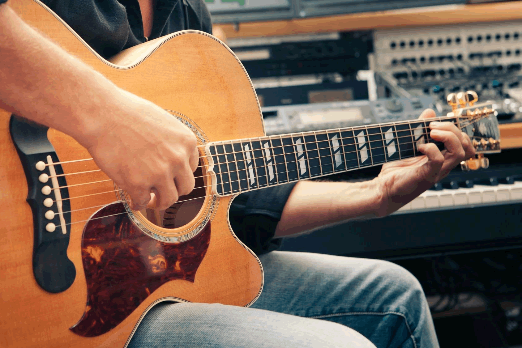 video en ligne pour apprendre la guitare jazz